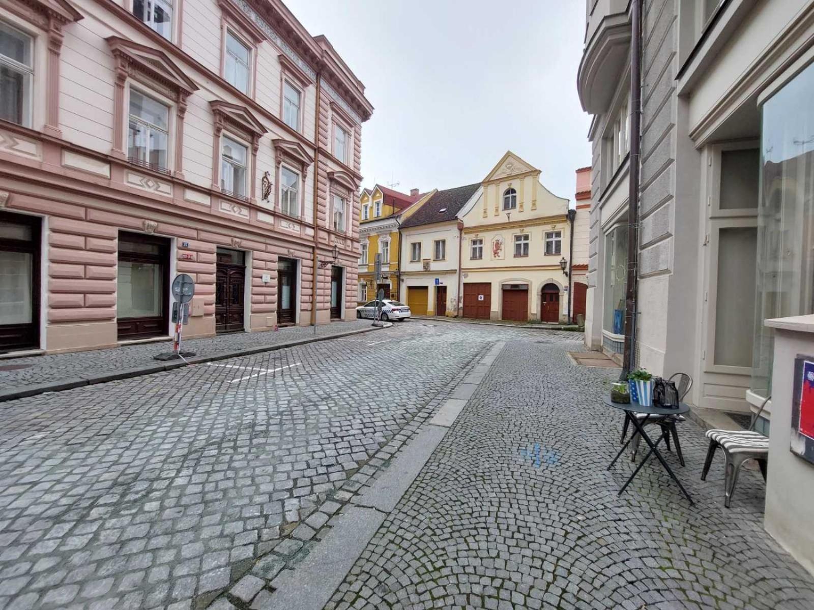 Appartement 2+kk Na Velkem Namesti Hradec Králové